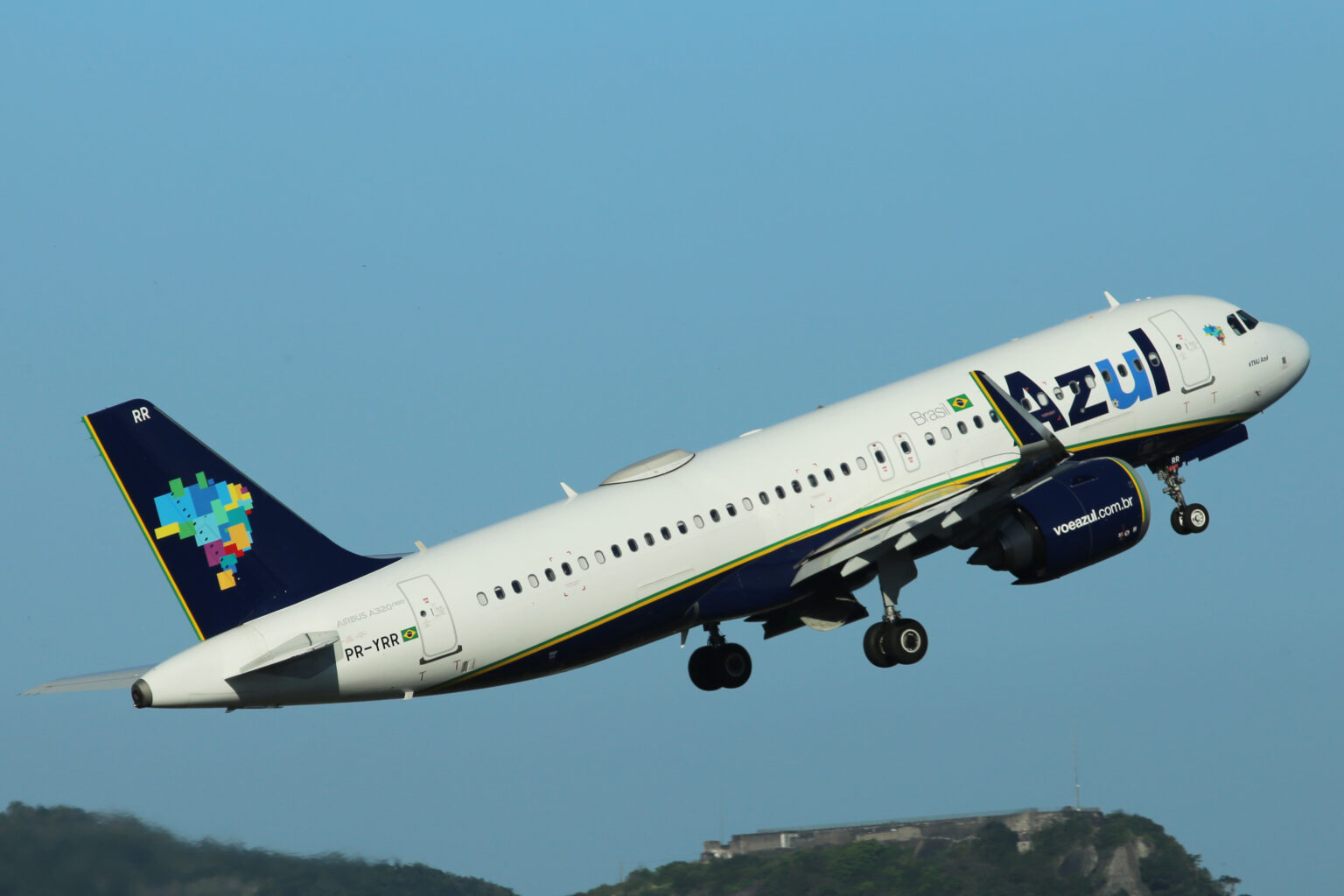 Azul Ter Voos Extras In Ditos Nas Rotas Guarulhos Natal E Rio De