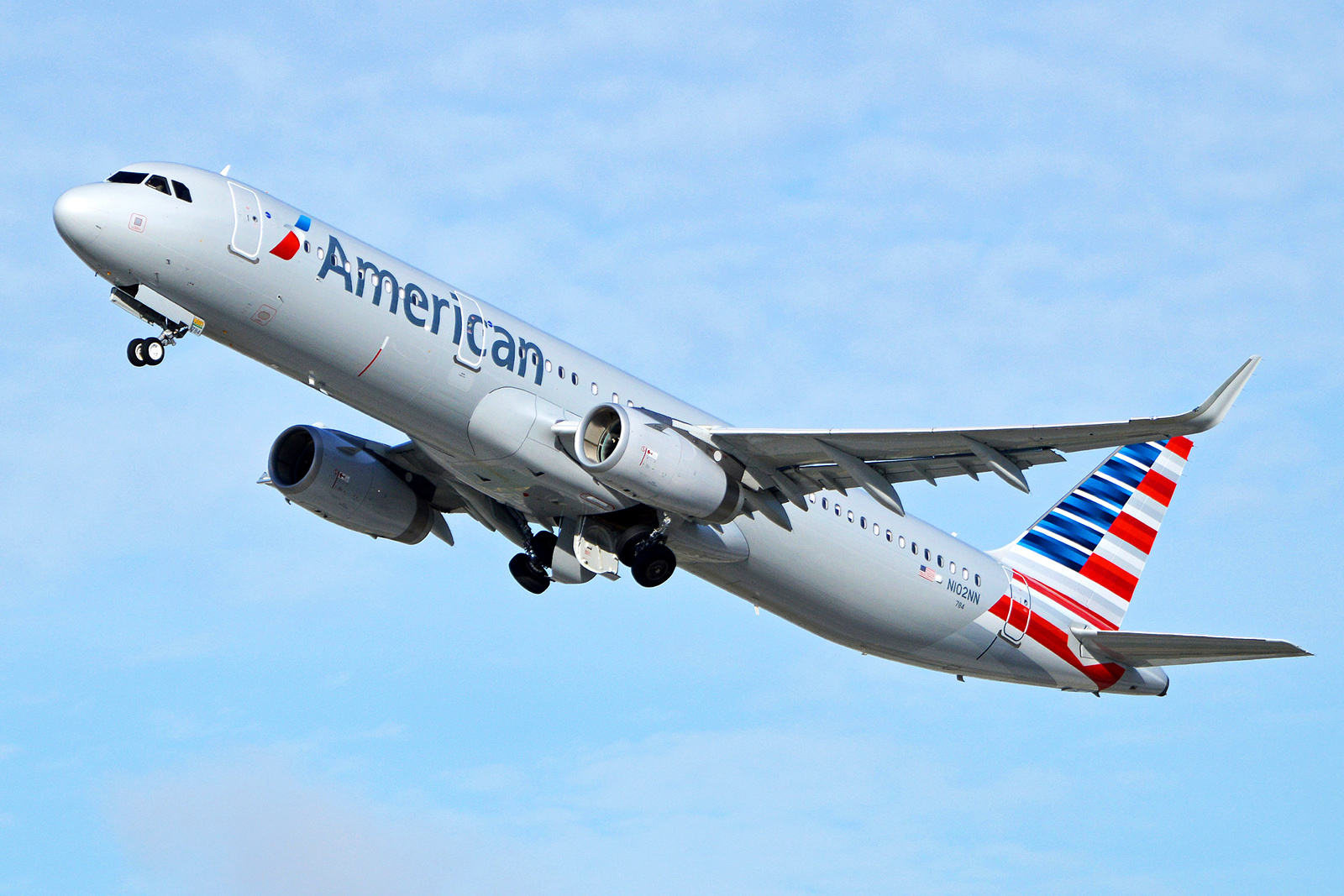 American Airlines - Mais voos para a temporada de férias no Brasil