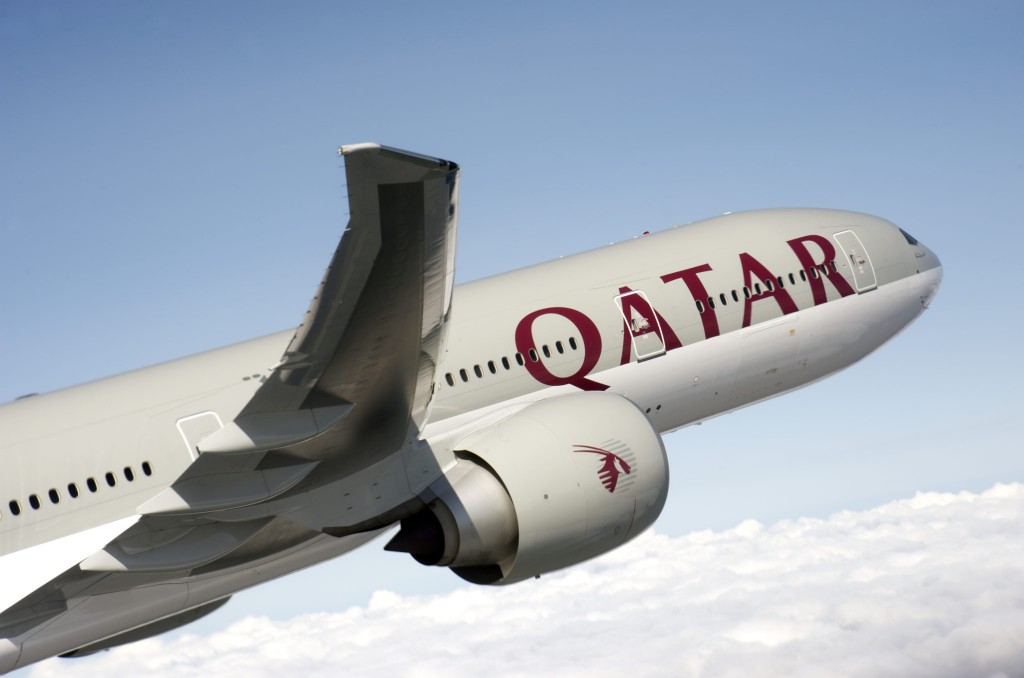Qatar-Airways-Boeing-777-300ER-from-under-the-wing