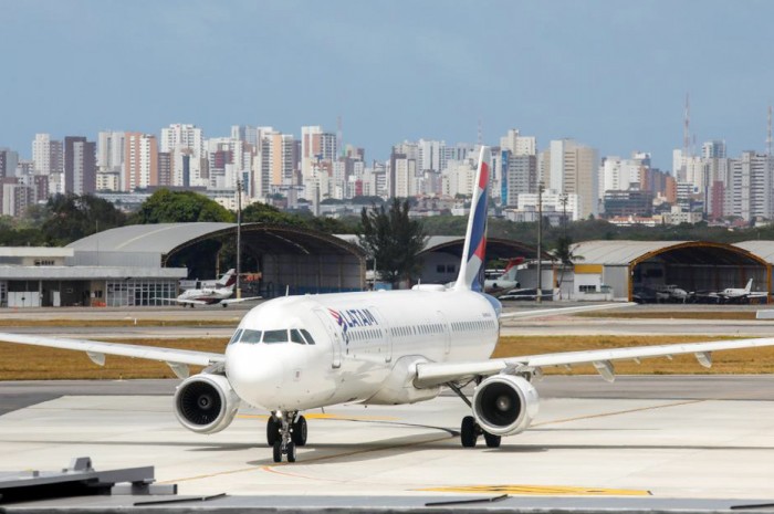 Aeroporto de Brasília ganha portão da série Friends