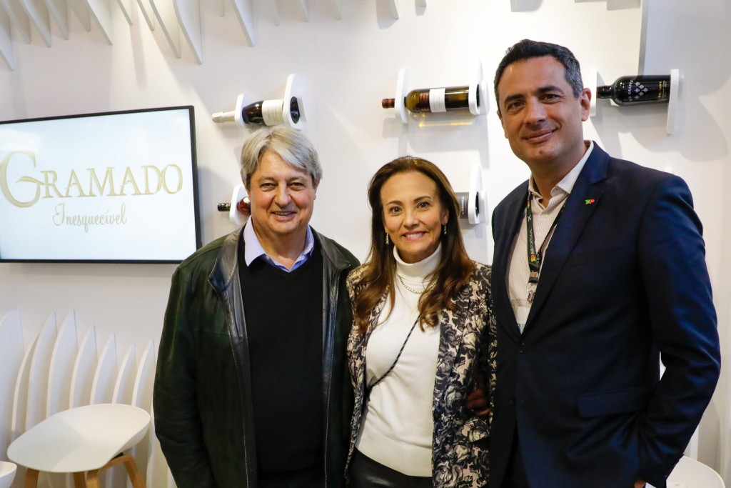 BTL Gramado RS promove coquetel com chocolates e espumante no