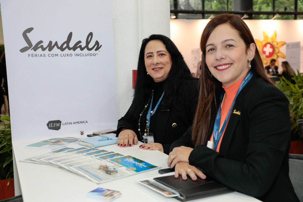Lia Constante e Renata Salina, do Sandals Hotels & Resorts