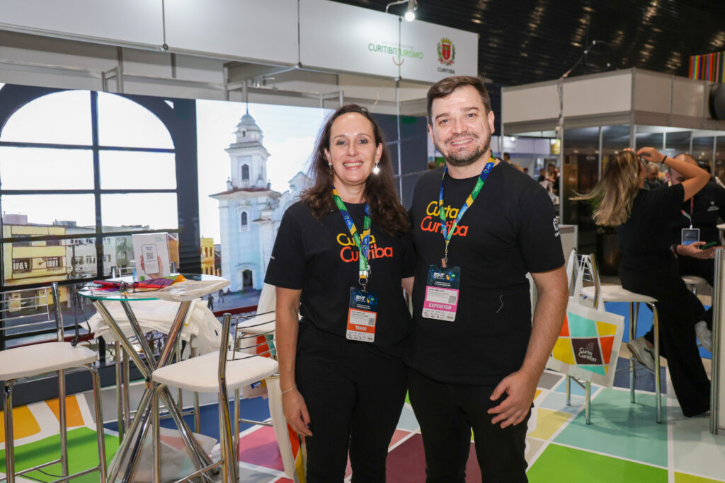 Thanani Bastos e Wellington Rafael, da Curitiba Turismo