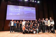 Prefeitura do Rio forma segunda turma da Escola Carioca de Turismo