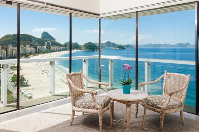 Rio Othon Palace promove jantar beneficente em Copacabana