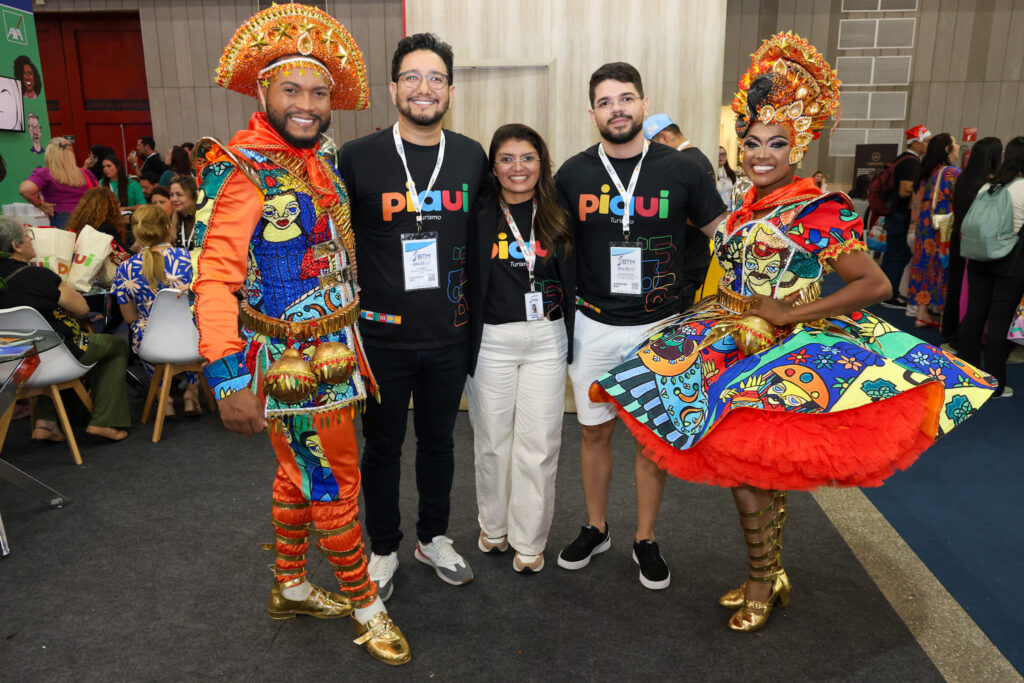 José Neto, secretário de Turismo do Piauí, Nathalia Alves e Vannoir Soares, da Setur-Piauí