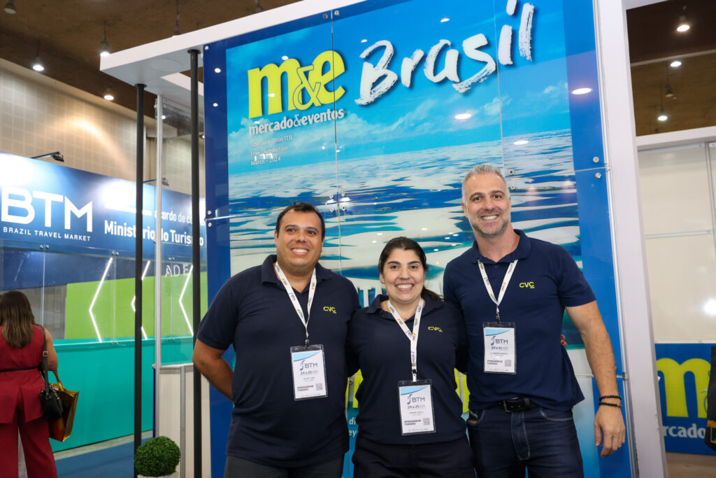 Olívio Lima, Ariane Cirilli e Fabrício Romero, da CVC Corp