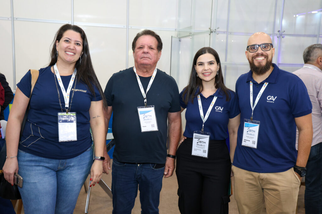 Renata Pereira, da Agaxtur, Airton Abreu, do Governo do Maranhão, Natália Pelissari e Gabriel Miranda, da GAV Resorts