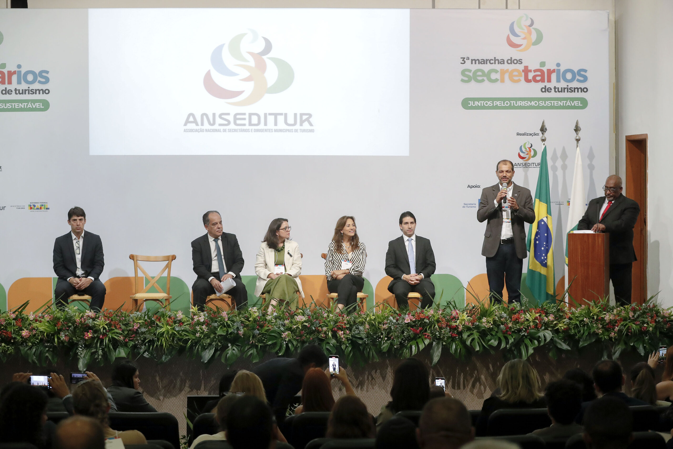 3a Marcha dos Secretarios de Turismo 2024 DivulgacaoAnseditur scaled Anseditur abre inscrições para IV Marcha dos Secretários de Turismo