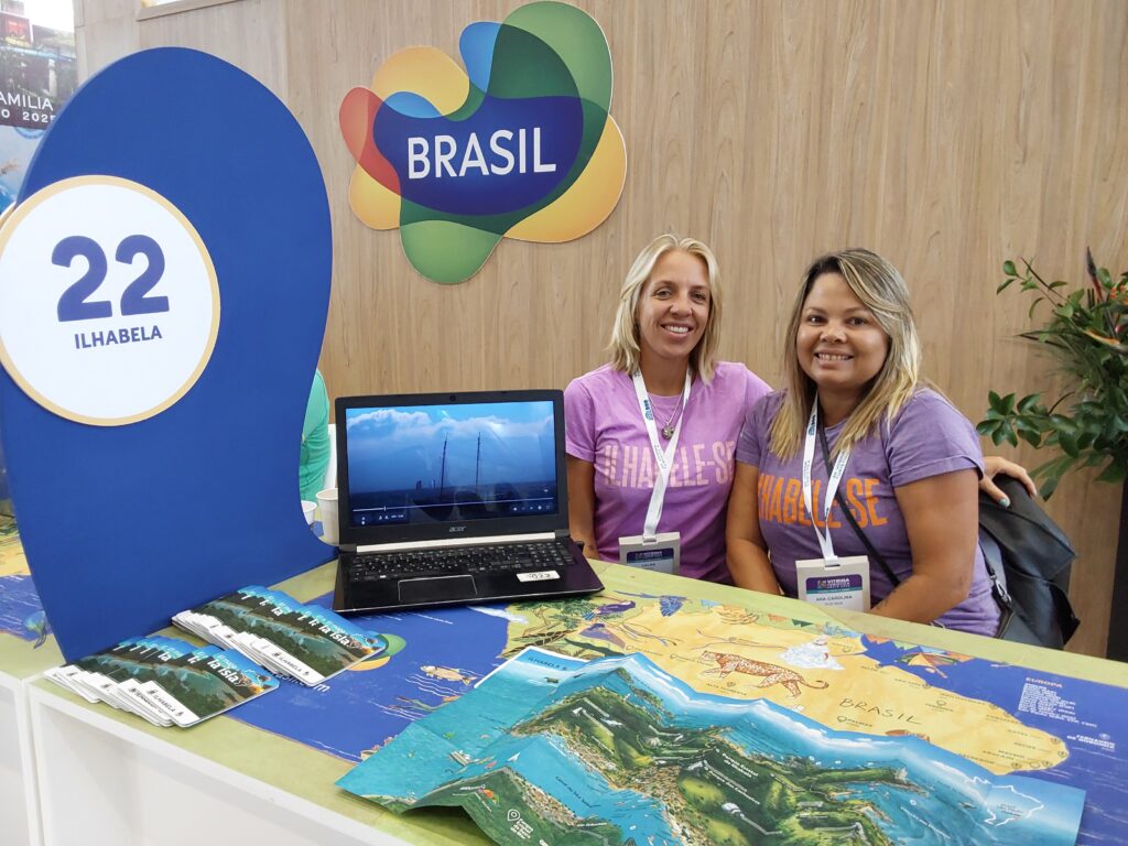 Clara Viebig e Ana Carolina dos Reis, de Ilhabela