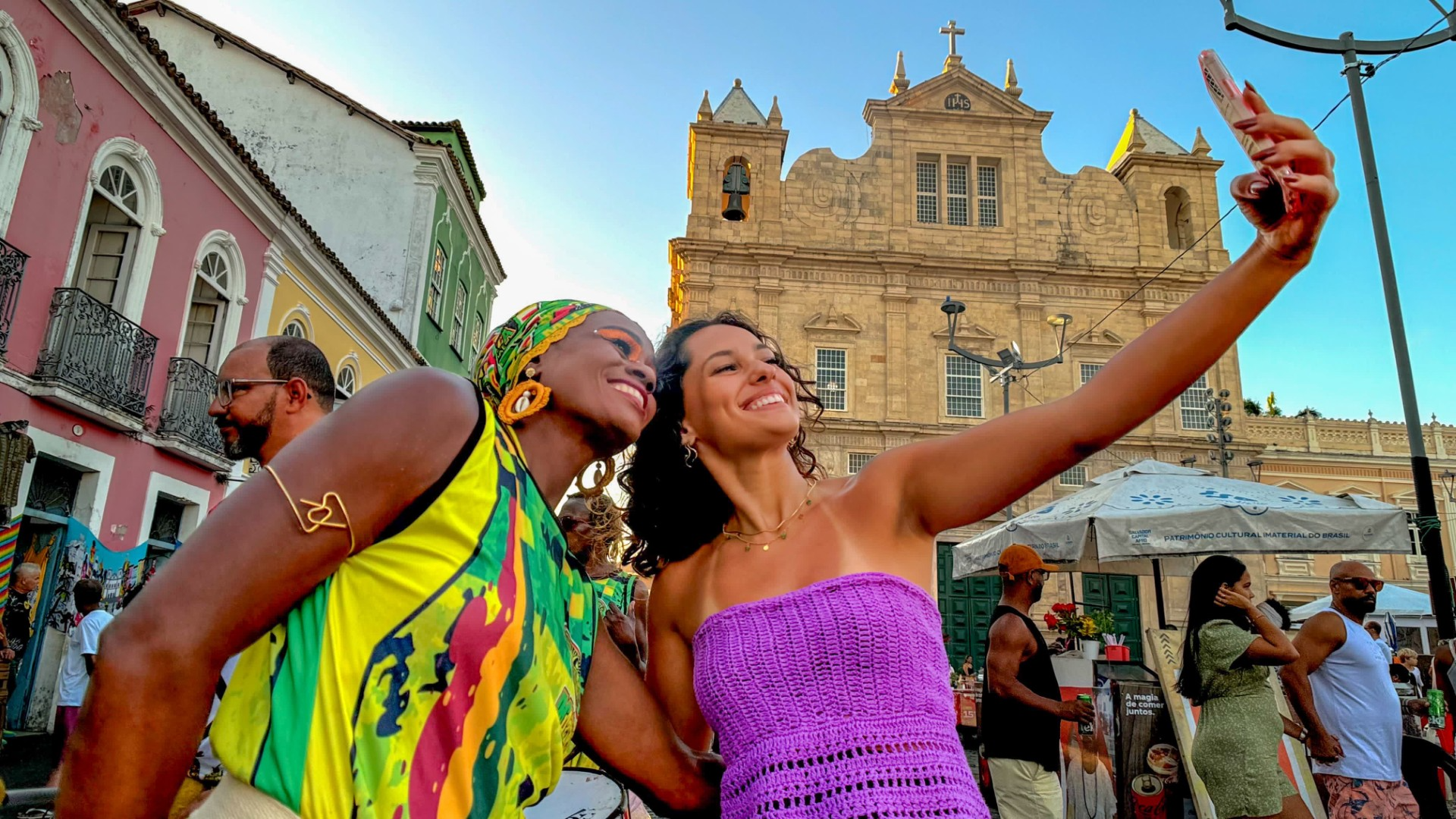 Crescimento em viagens internacionais sinaliza Carnaval da Bahia com recorde de visitantes estrangeiros Ascom SeturBA Carnaval da Bahia deve bater recorde de turistas estrangeiros em 2025