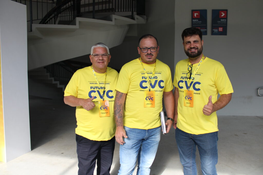 Leonardo Rodrigues, Andre Oliveira, e Daniel Maciel