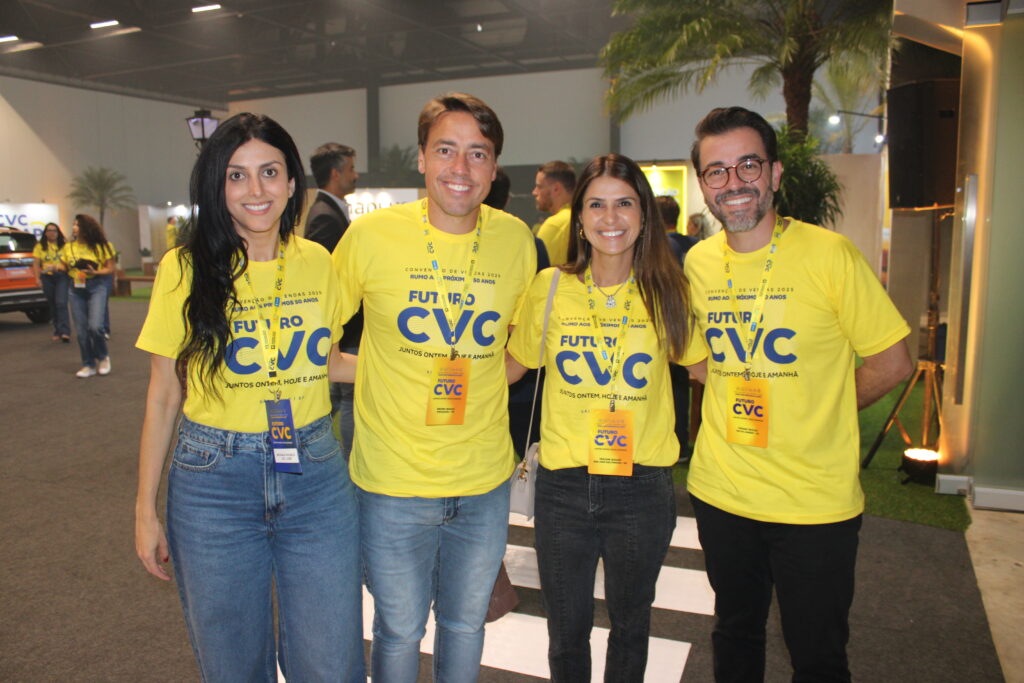 Nathalia Pacheco, da CVC Corp, com Bruno, Tatiane e Thiago Quilici