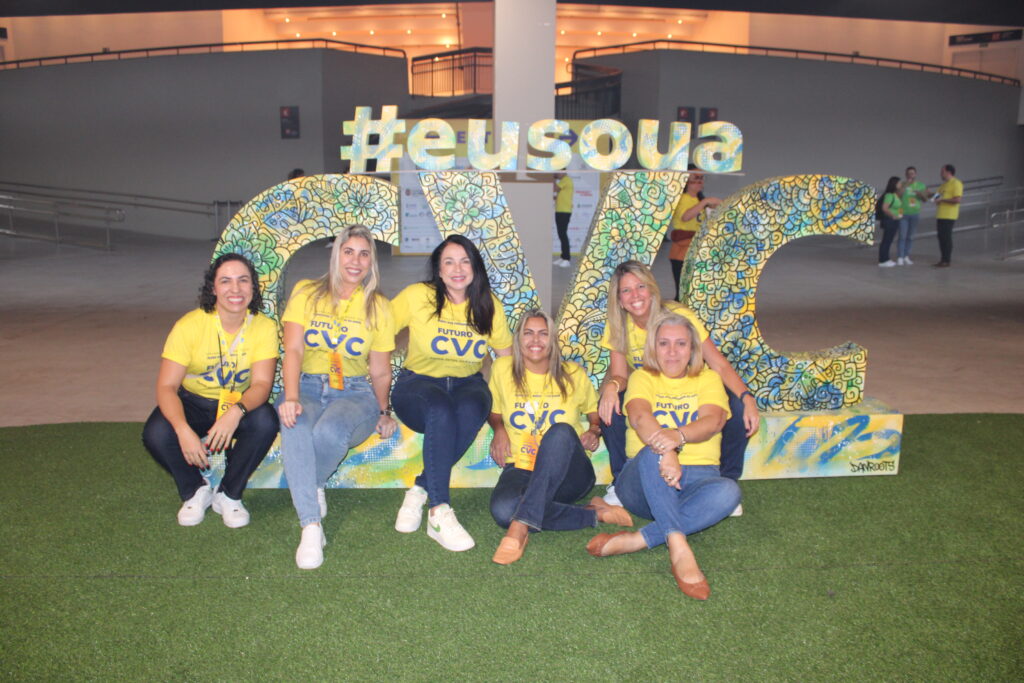 Renata Carneiro, Aparecida Lopes, Lucia Poz, Deborah Seeberger, Joice Moura e Isabela Santos