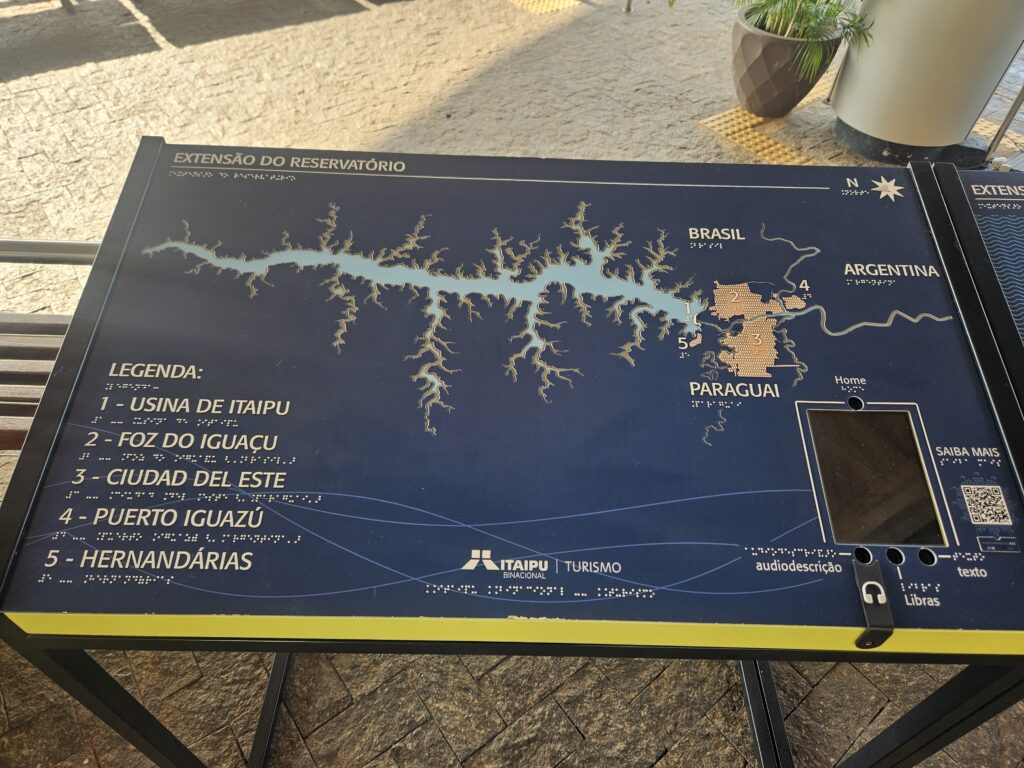 Mapa da extensão do reservatório da Usina Hidrelétrica de Itaipu