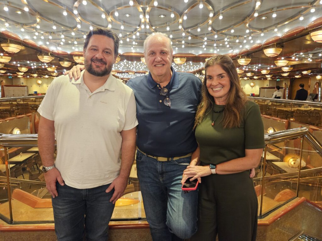 Fabrizio Cavallini, Maurício Amaral e Daniela Amaral, da Universal Assistance