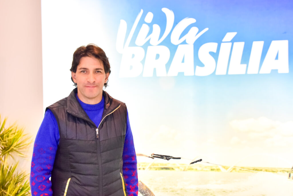 Cristiano Araújo, da secretário de Turismo de Brasília