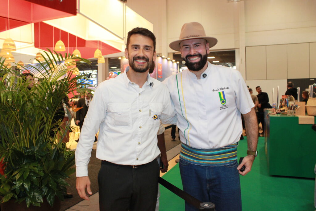 Bruno Wendling, da Rota Pantanal Bonito/Mato Grosso do Sul, e Paulo Machado, do Mato Grosso do Sul