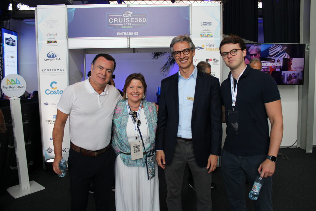 Flavio Peruzzi, Diretor CLIA, Estala Farina, da Norwegian Cruise Line, Marco Ferraz, Presidente da CLIA e Marcelo Ferraz