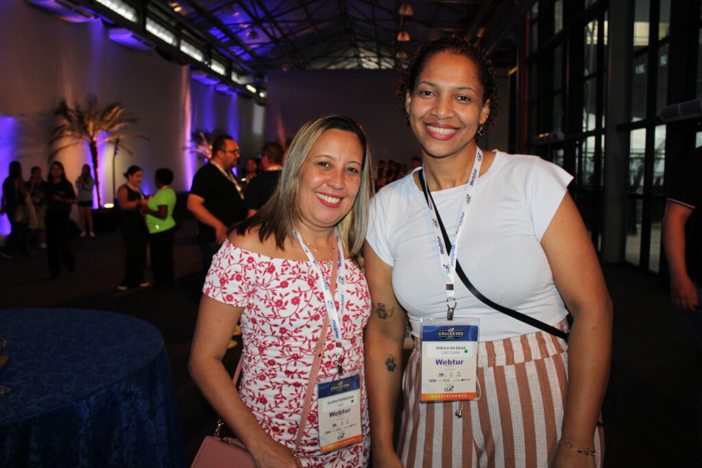 Élida Ferreira e Sheila da Silva, da CVC