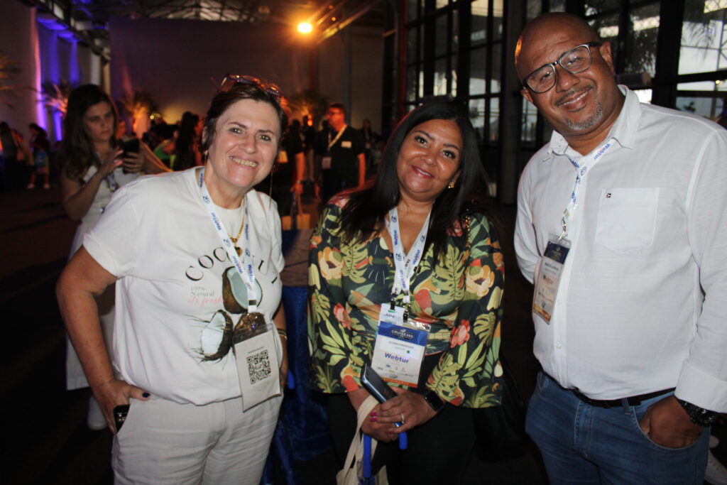 Margareth Agripino, da M&M Excursões Eliana Aparecida, da Famatur e Marcos Agripino, da M&M Excursões