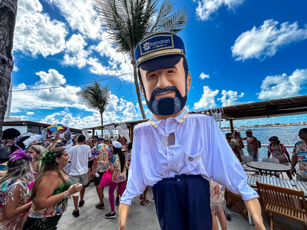 O Catamaran promoveu uma festa de carnaval para os convidados do seu camarote