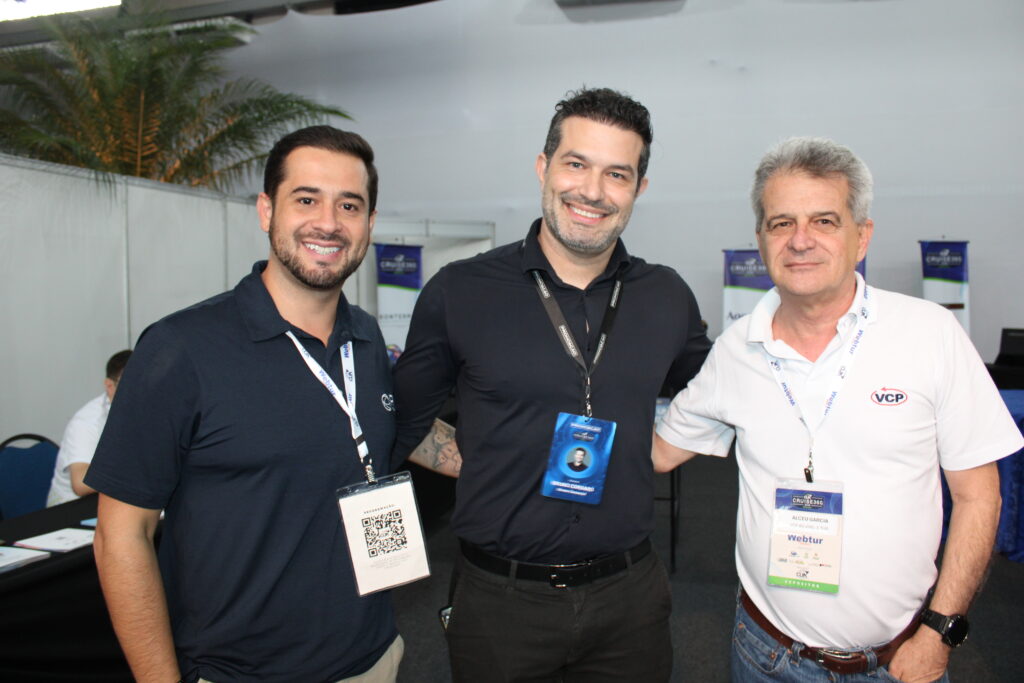 Mario Borges, da R11 Travel, Bruno Cordaro, da PromoAção e Alceu Garcia, da VCP VIagem e Turismo